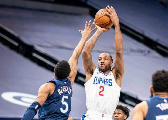  西汉姆今晚扳平良机，志在NBA常规赛名次提升，压力陡增，轮换策略成焦点