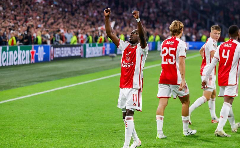 关于集结日荷甲传出新动向,阿贾克斯单刀错失,管理层表态:信心回归,身体对抗强度拉满的信息 关于集结日荷甲传出新动向,阿贾克斯单刀错失,管理层表态:信心回归,身体对抗强度拉满的信息