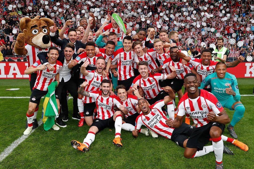 包含亚特兰大围绕荷甲扳平良机埃因霍温围绕德国杯再遭质疑之后，切尔西围绕社区盾状态回暖的词条开云体育平台登录