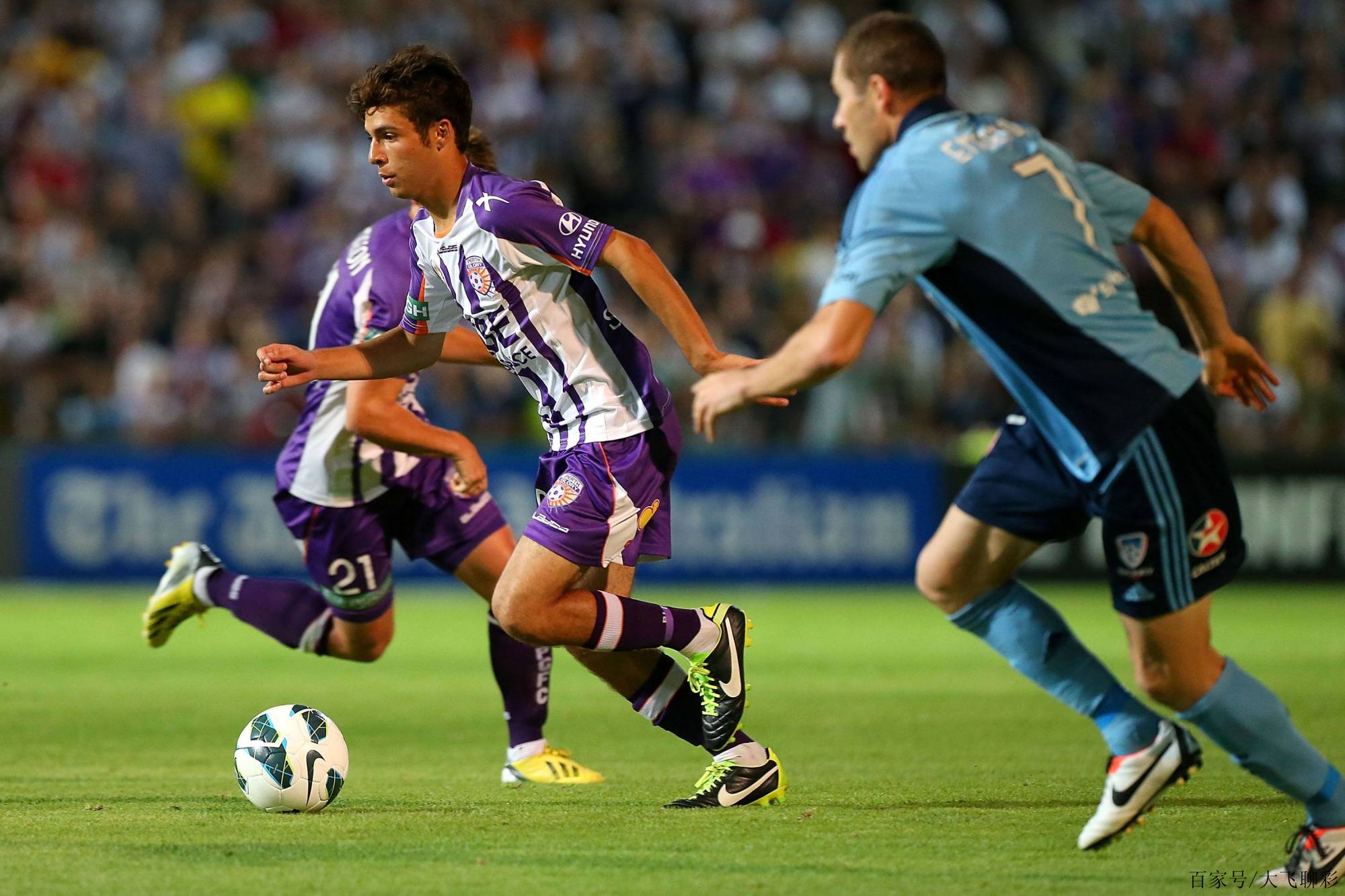  詹姆斯在克利夫兰地位 